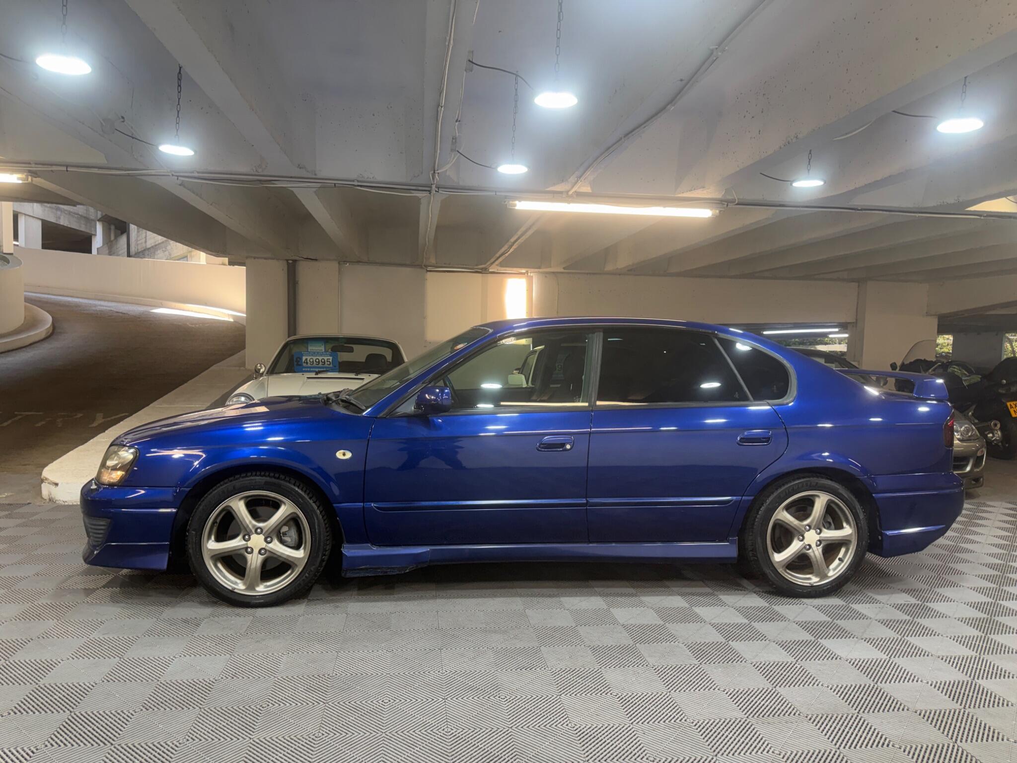Subaru Legacy - Image 2