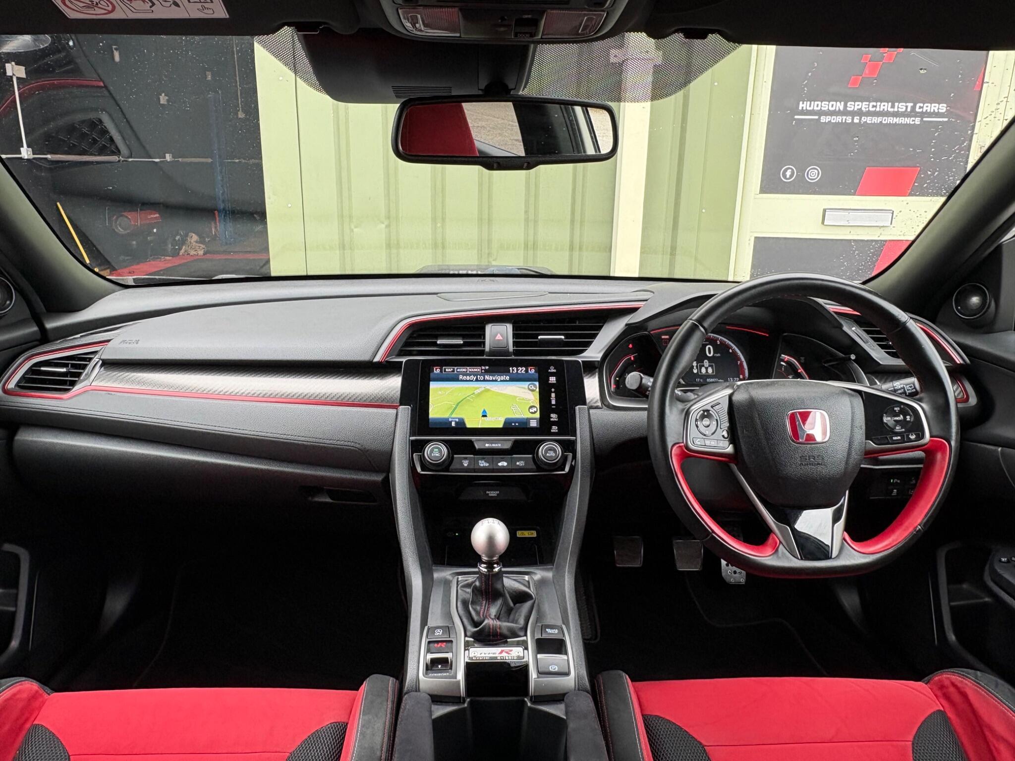 Honda Civic - Image 17