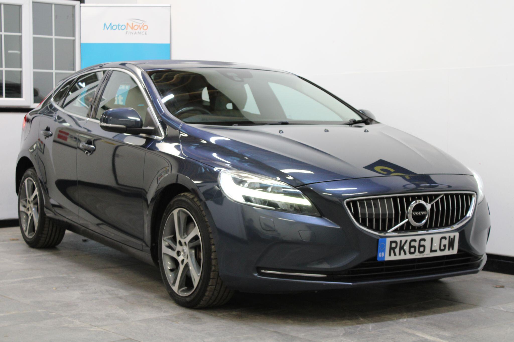 Volvo V40 - Image 6