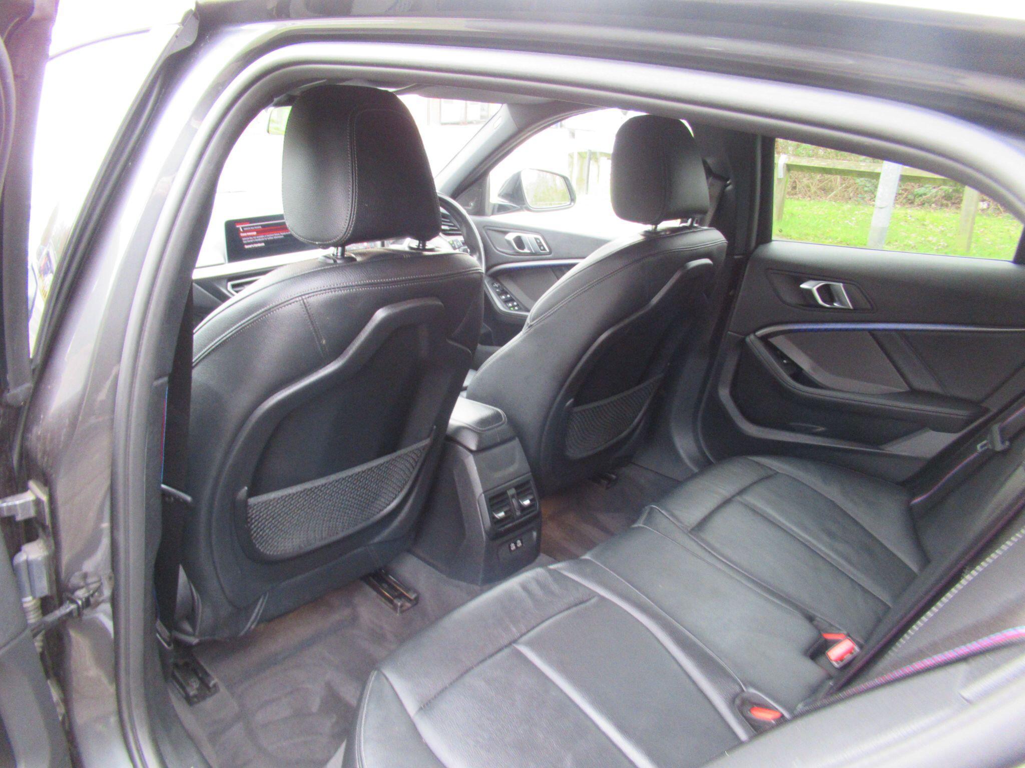 BMW 1 Series - Image 19