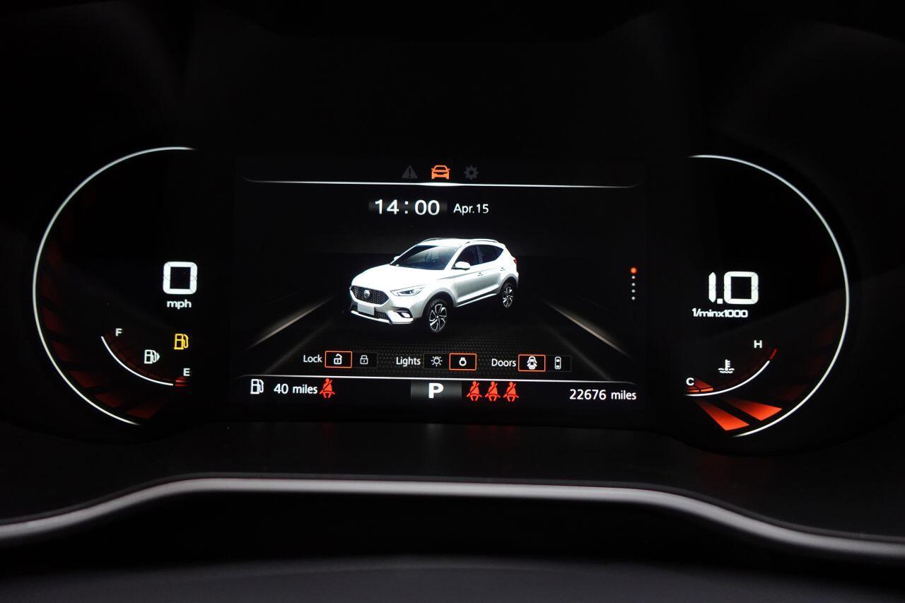 MG MG ZS - Image 41