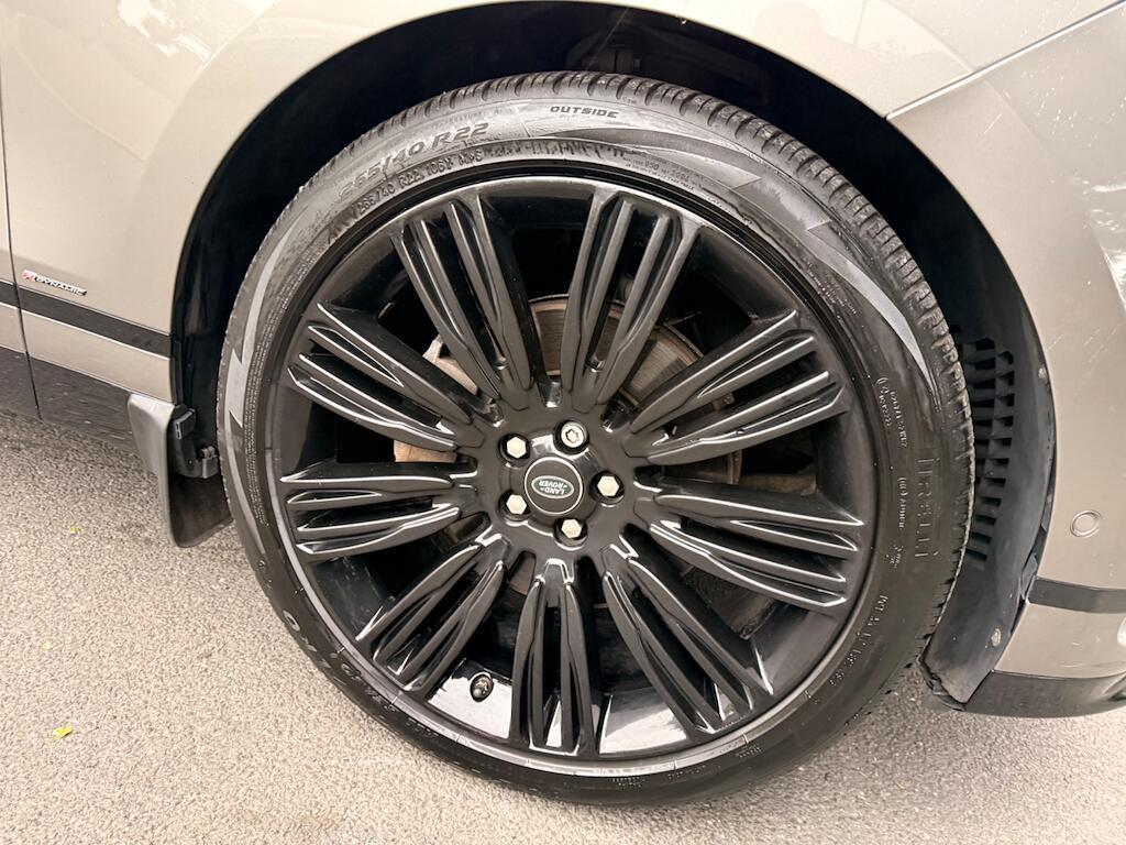 Land Rover Range Rover Velar - Image 16