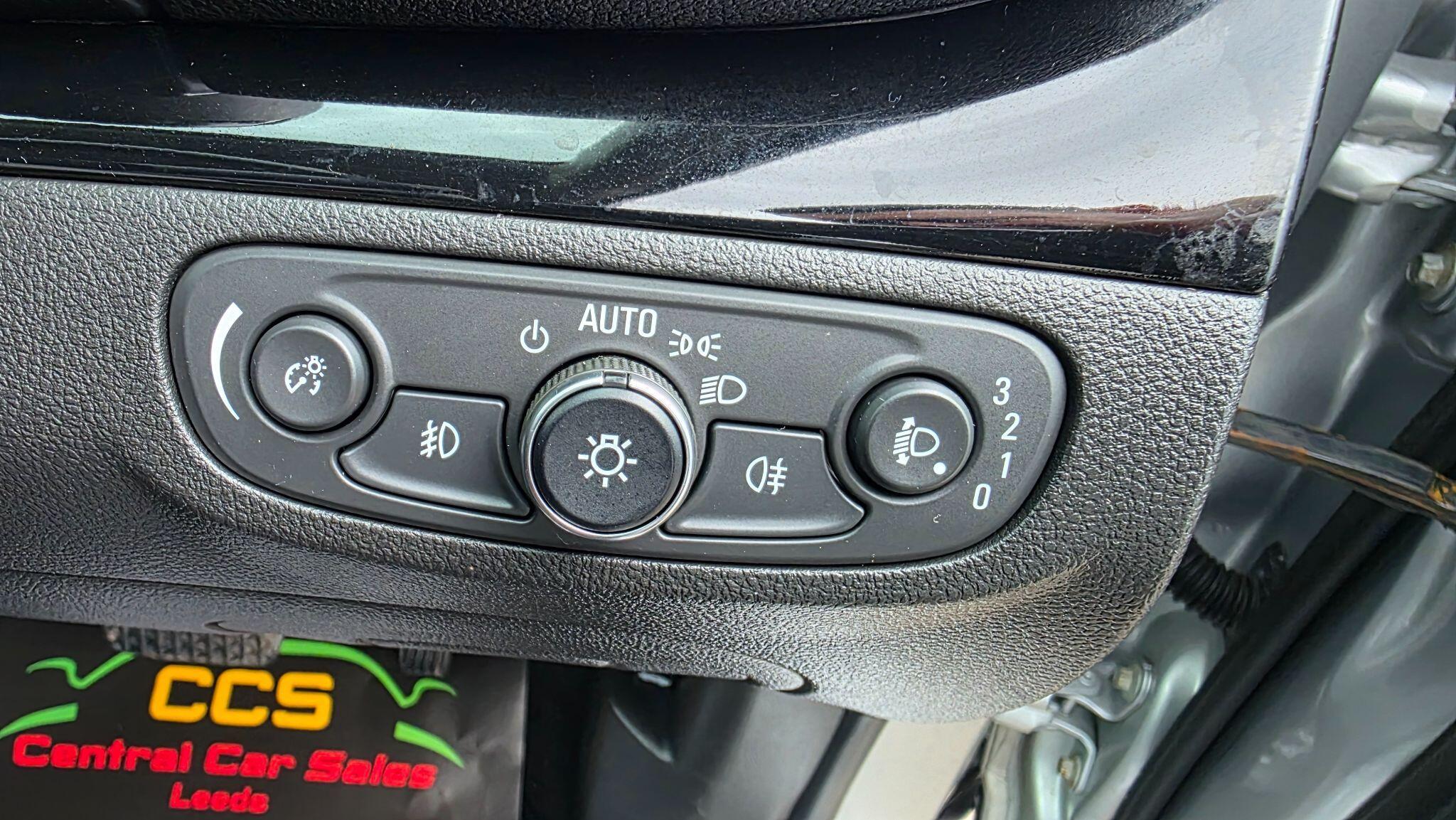 Vauxhall Mokka X - Image 40