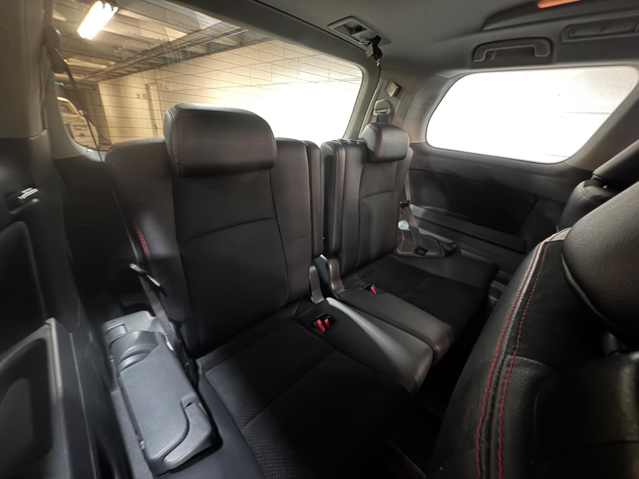 Toyota Alphard - Image 13