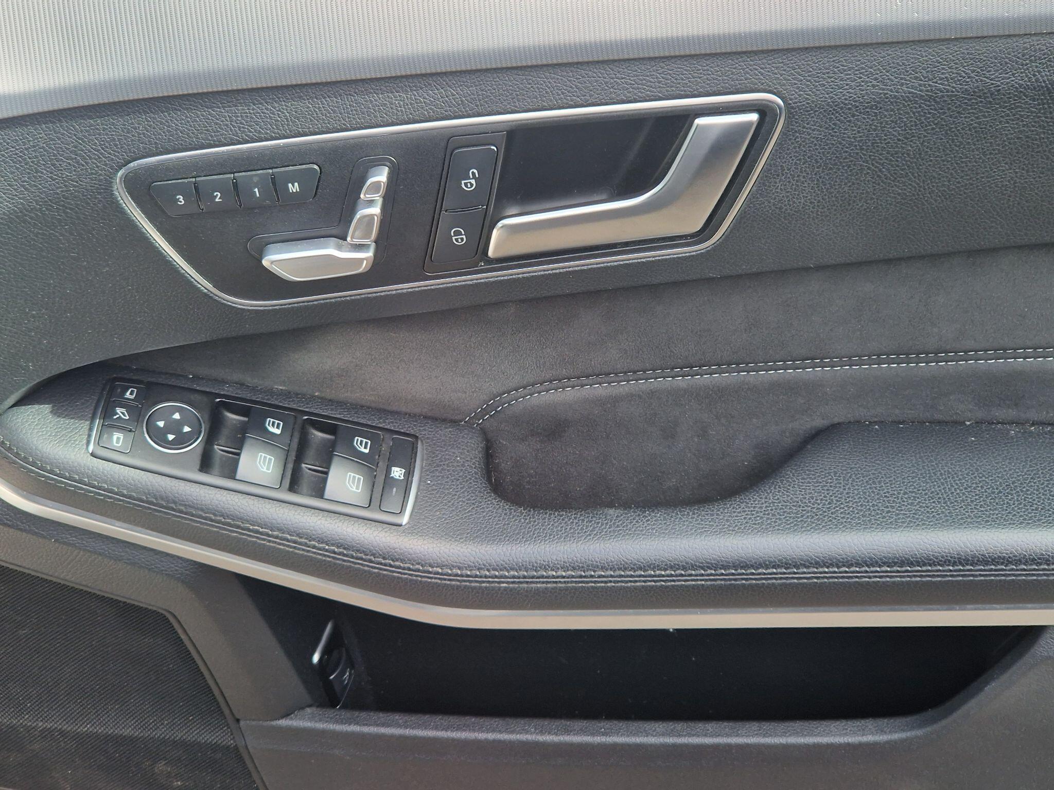 Mercedes E Class - Image 31