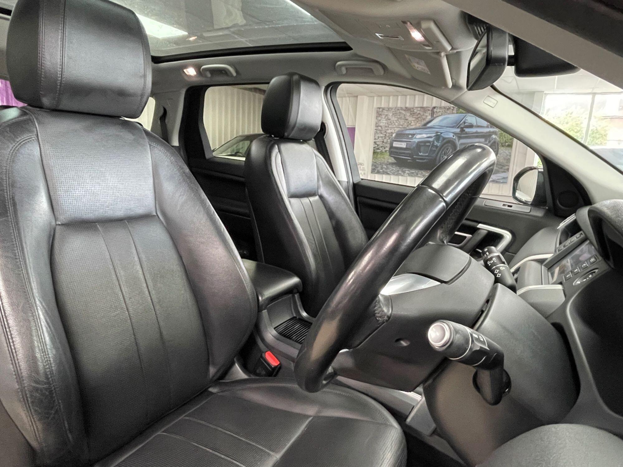 Land Rover DISCOVERY SPORT - Image 27