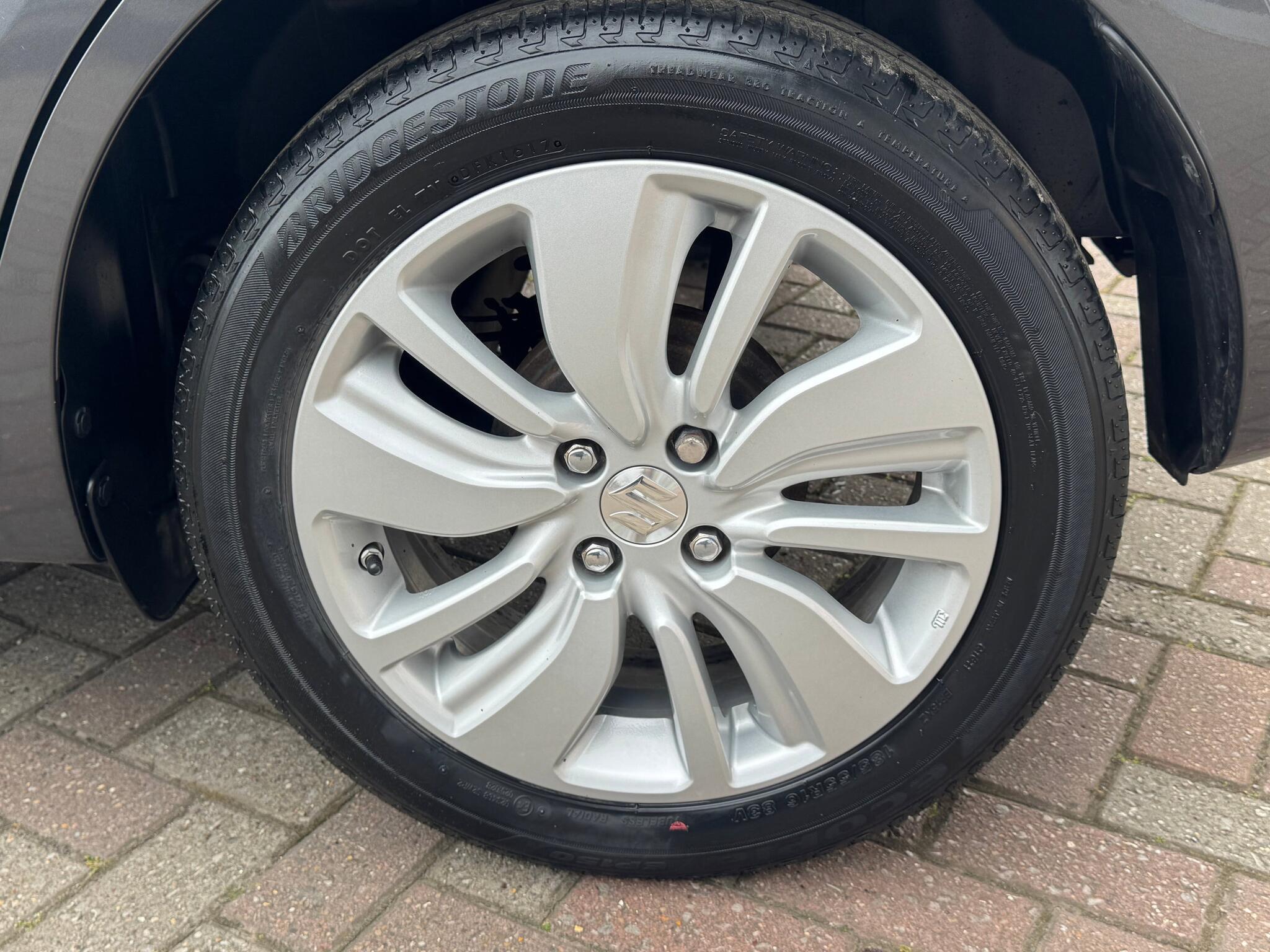 Suzuki Swift - Image 15