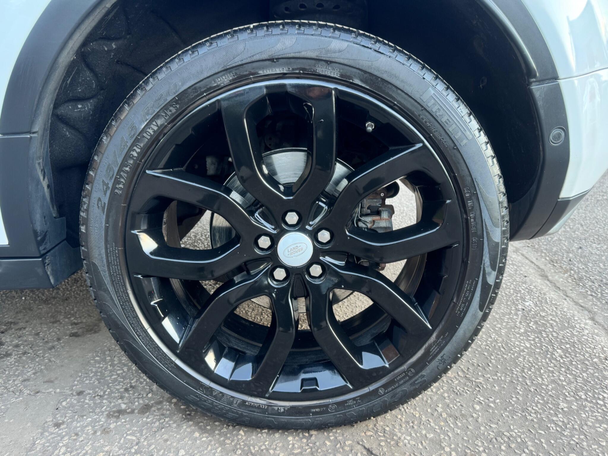 Land Rover Range Rover Evoque - Image 49