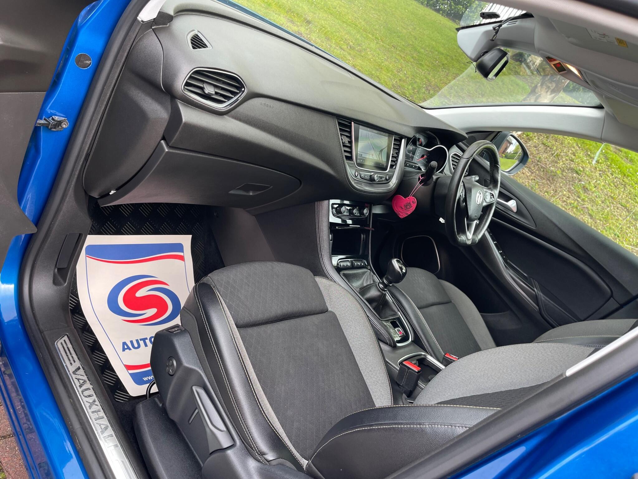 Vauxhall Grandland X - Image 40