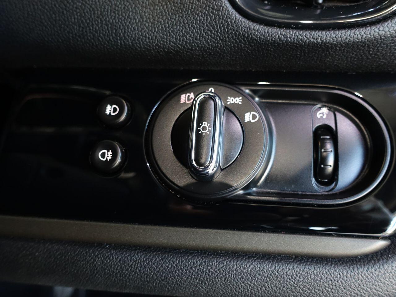 MINI Countryman - Image 28