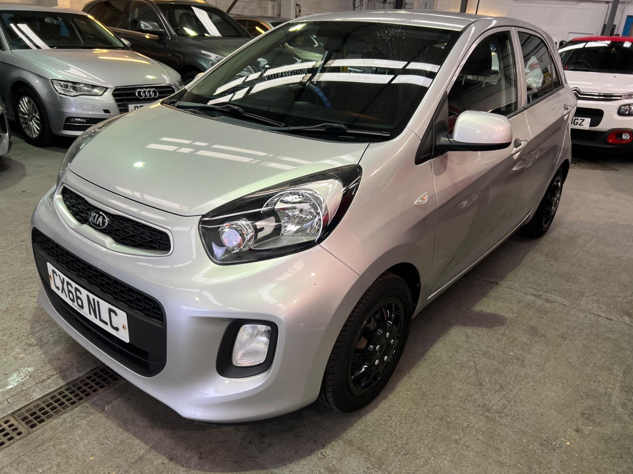 Kia Picanto - Image 2