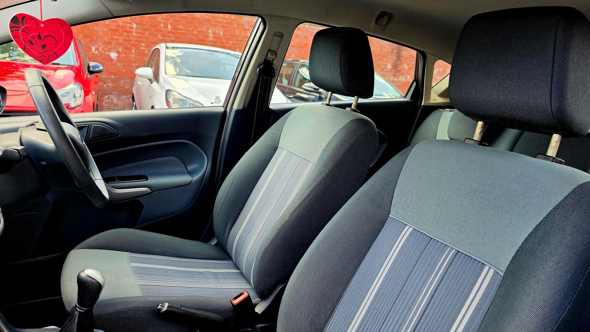 Ford Fiesta - Image 15