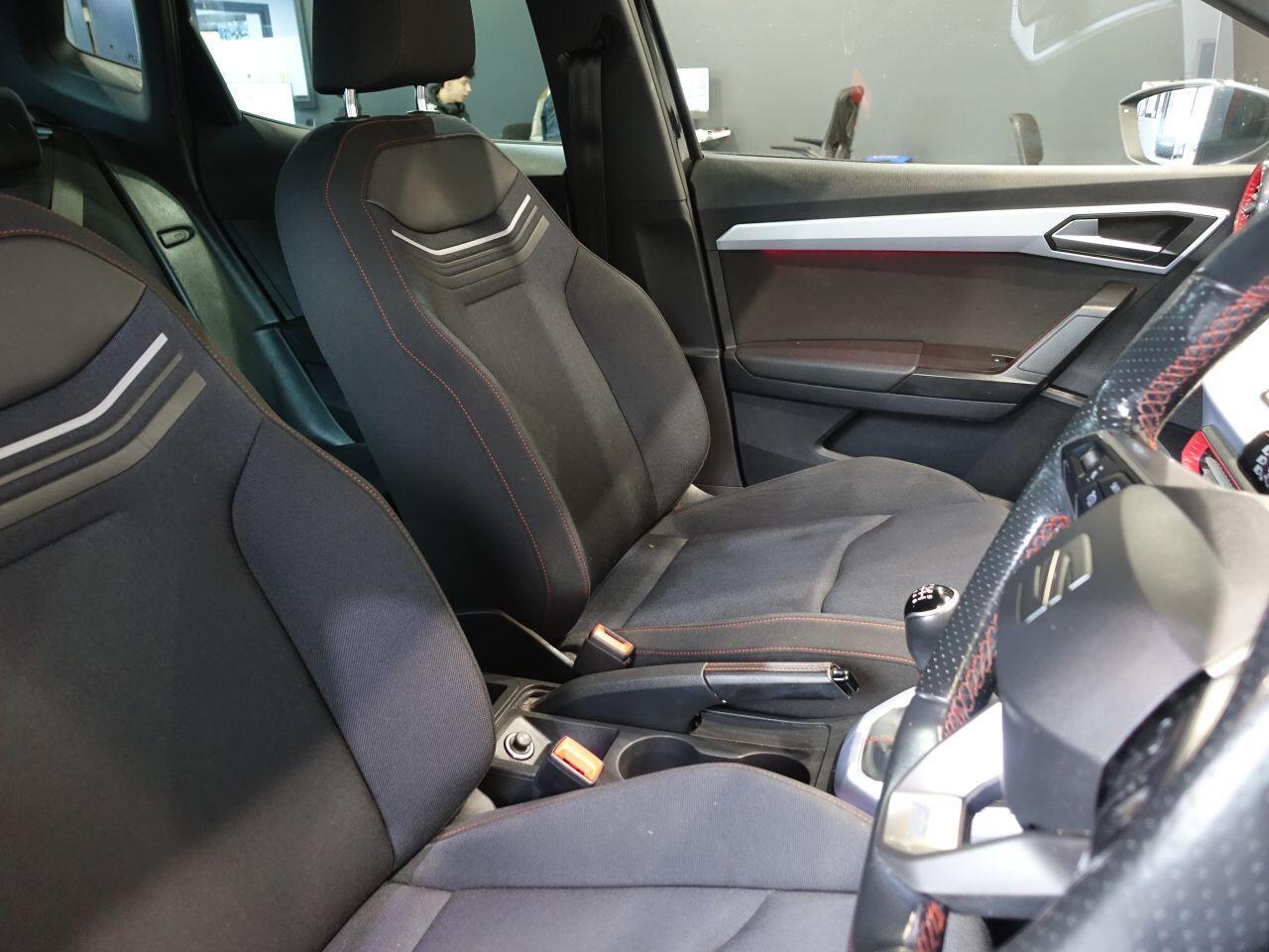 SEAT Arona - Image 12