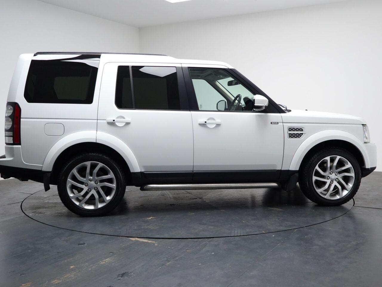 Land Rover DISCOVERY 4 - Image 14