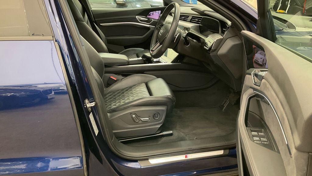 Audi e-tron S - Image 8