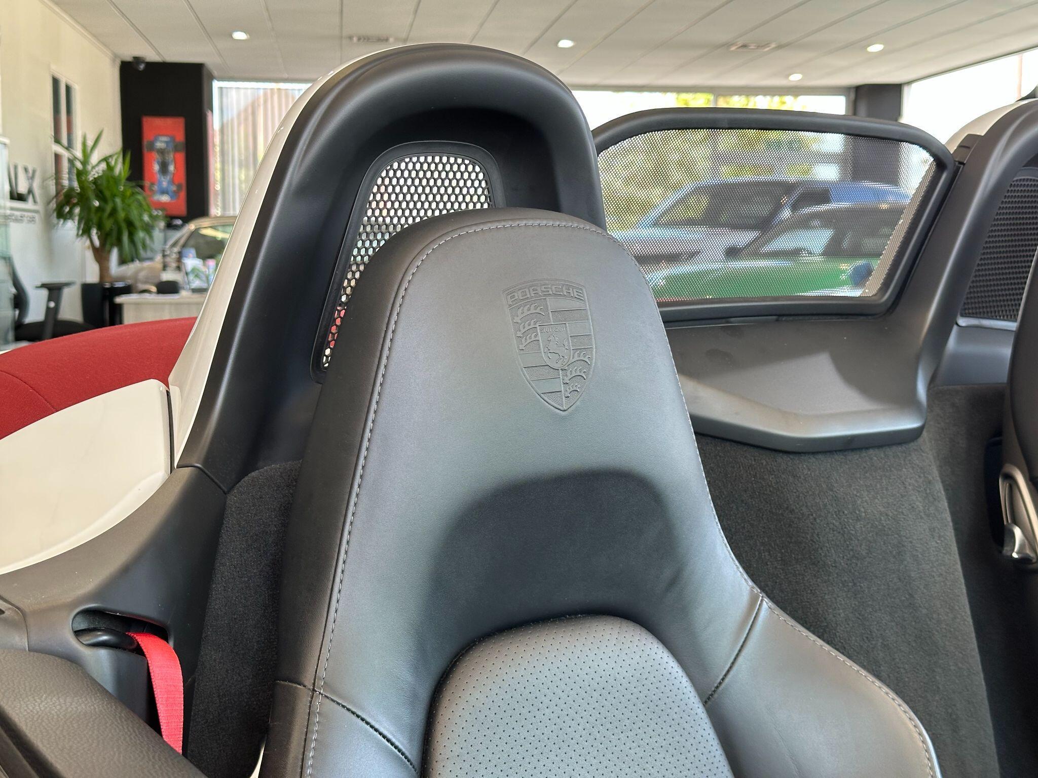 Porsche Boxster - Image 6