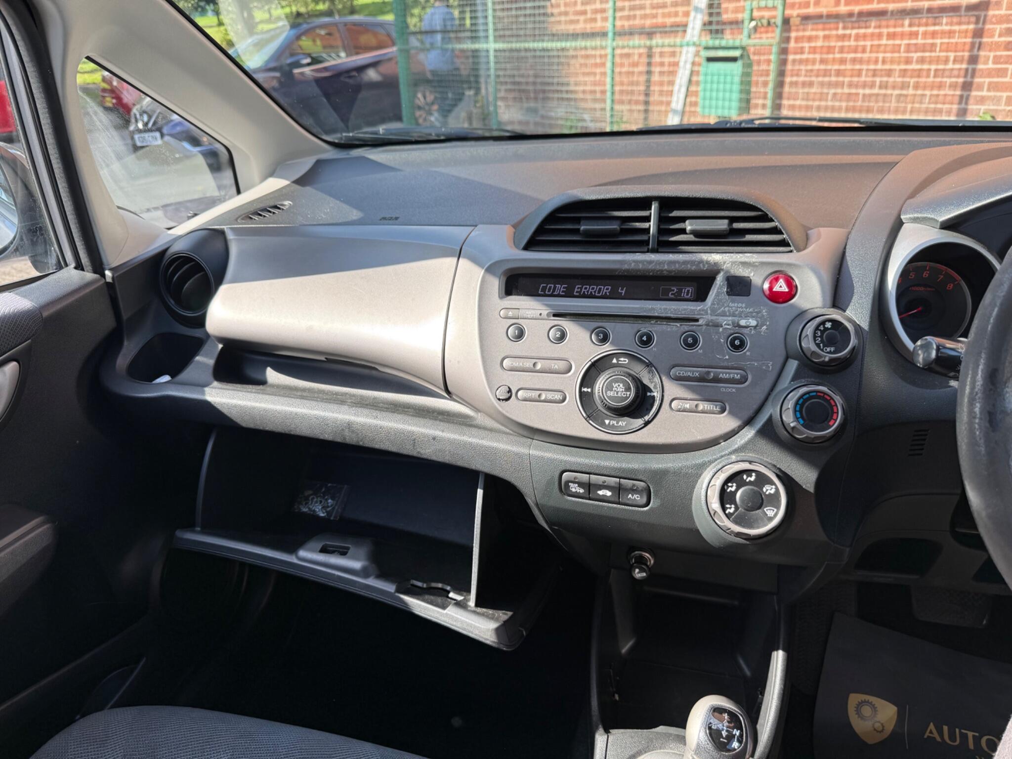 Honda Jazz - Image 12