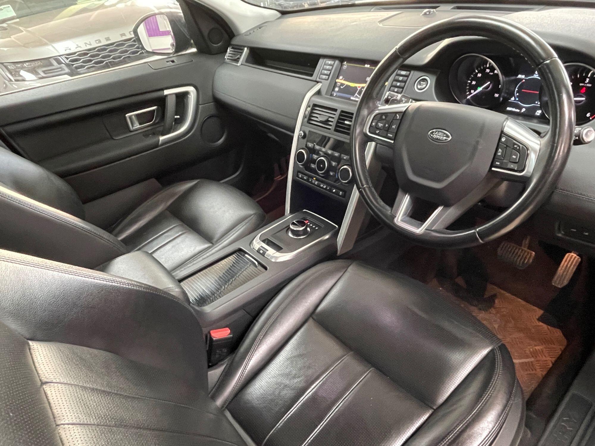 Land Rover DISCOVERY SPORT - Image 31