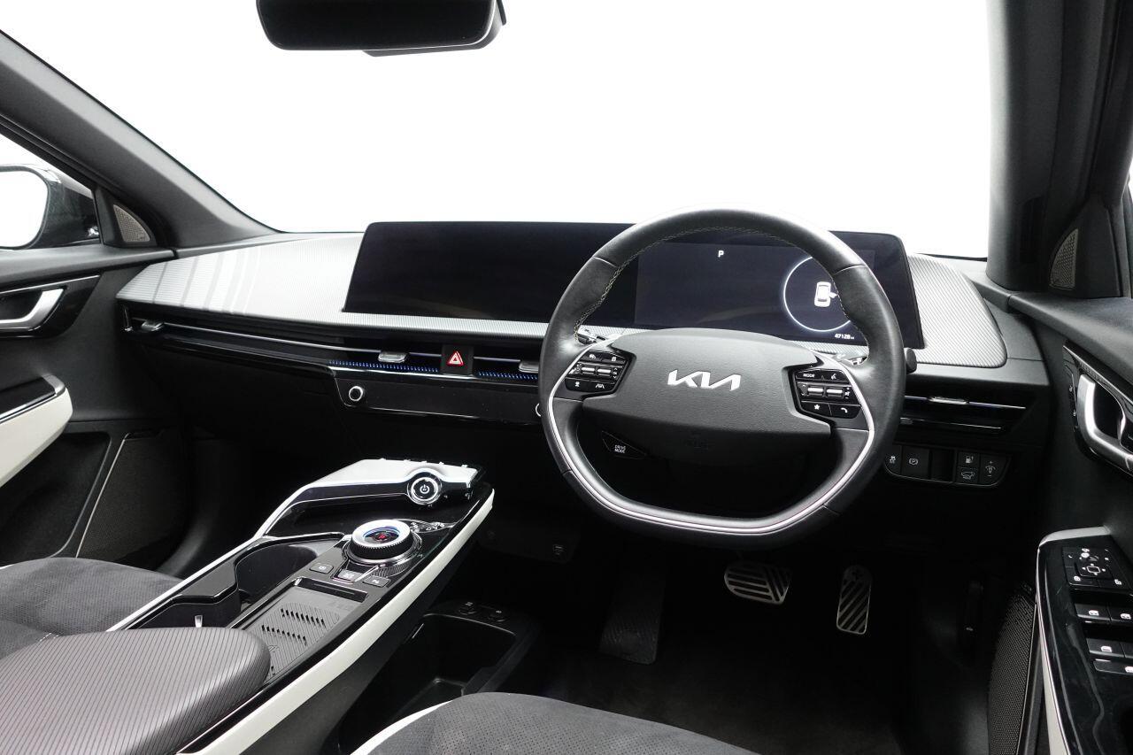 Kia EV6 - Image 17