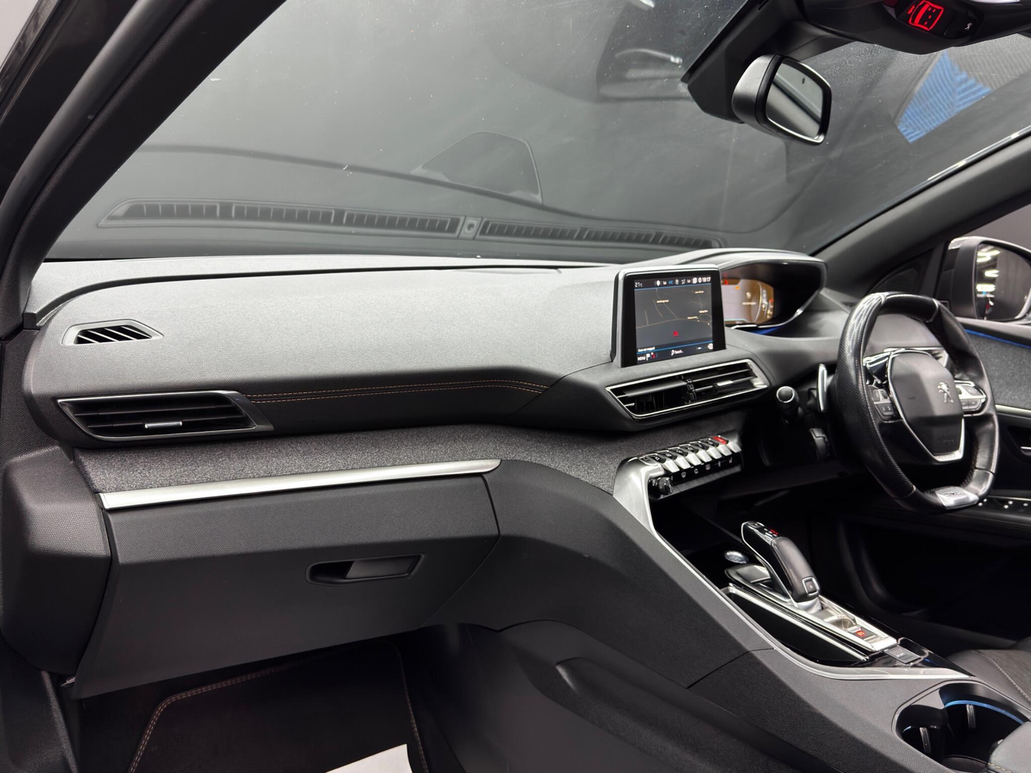 Peugeot 3008 - Image 11
