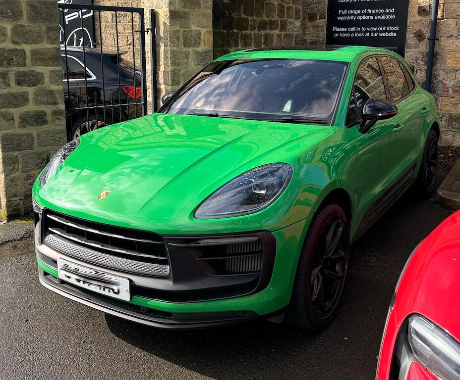 Porsche Macan - Image 5