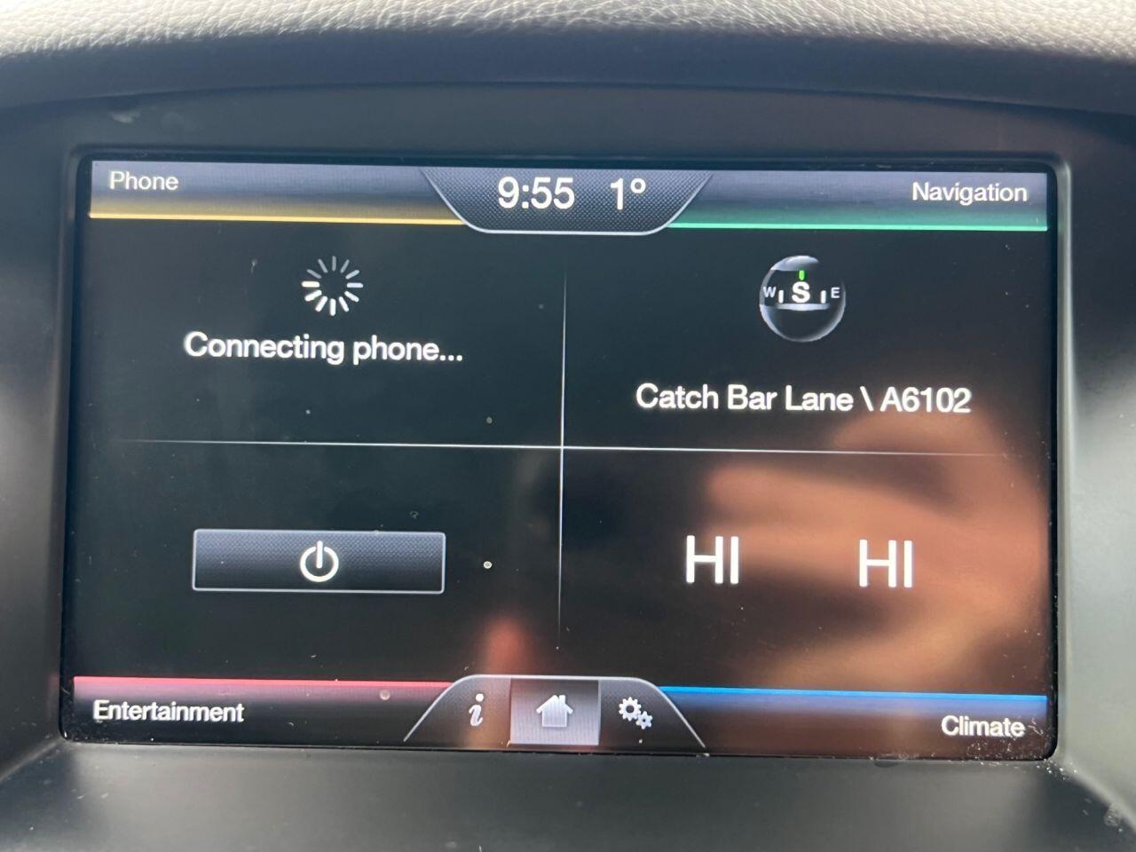 Ford Focus - Image 21