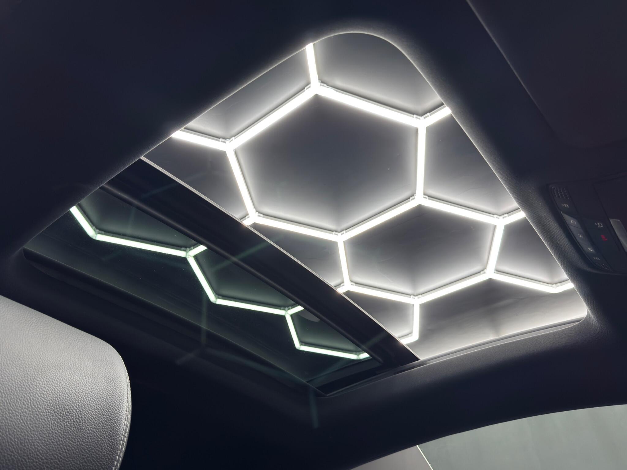 Mercedes E Class - Image 36