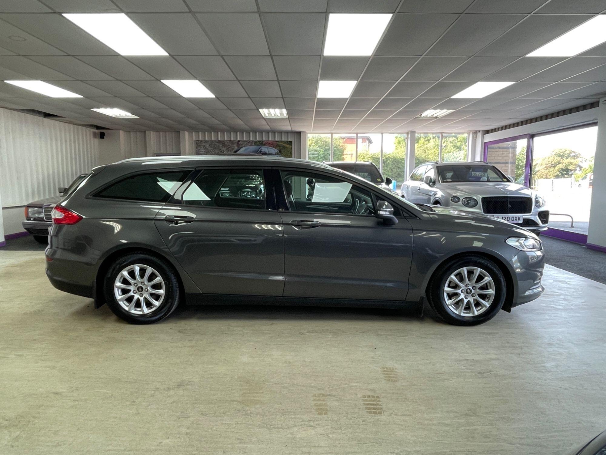 Ford Mondeo - Image 12