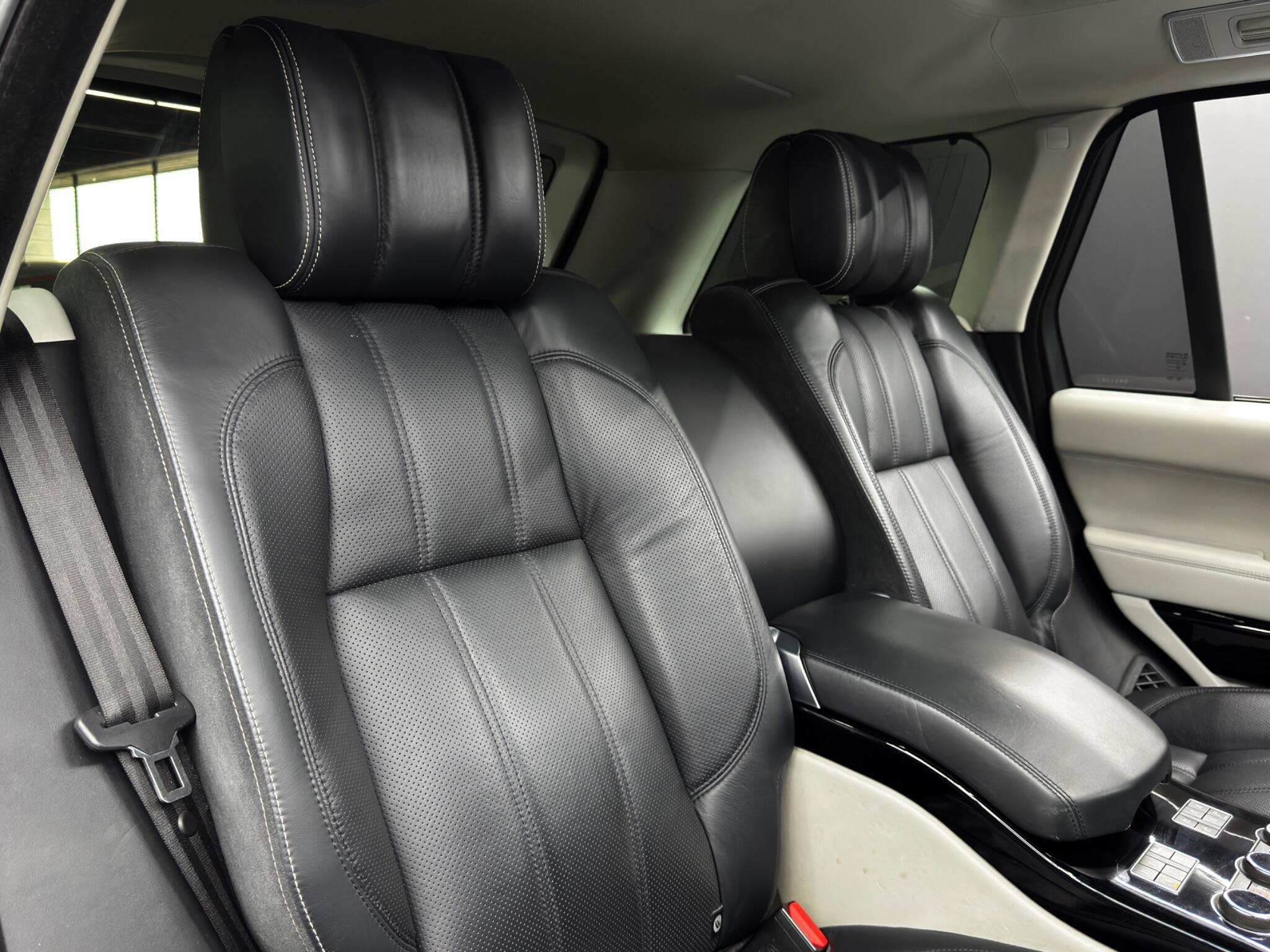 Land Rover Range Rover - Image 15