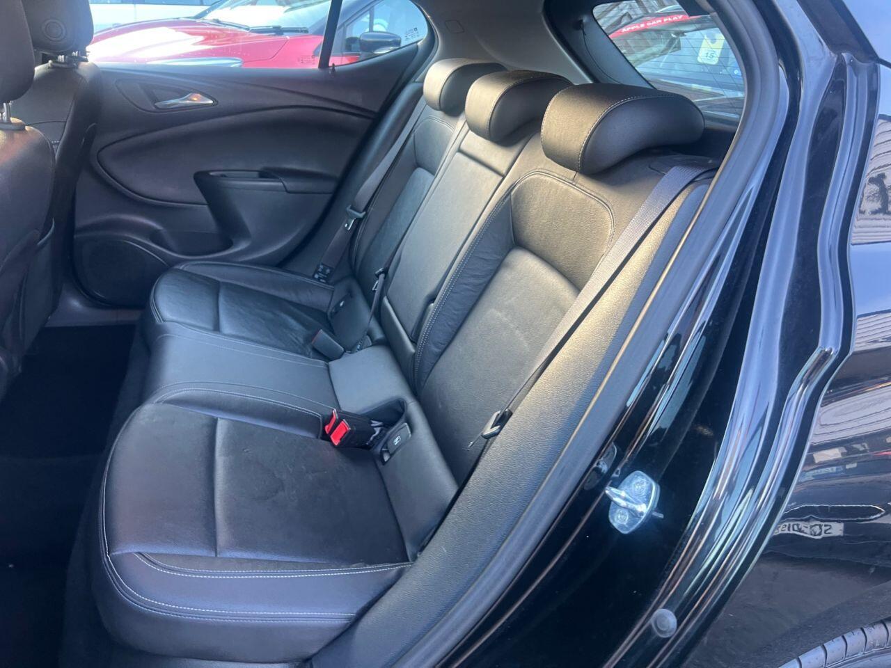 Vauxhall Astra - Image 38