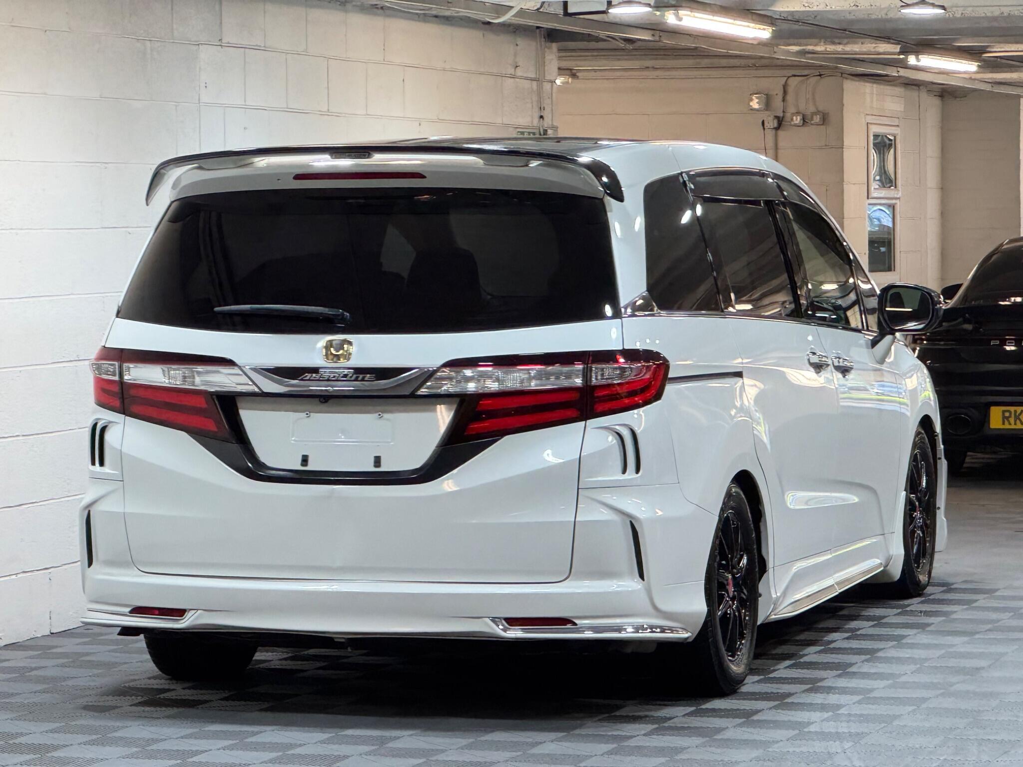 Honda Odyssey - Image 4