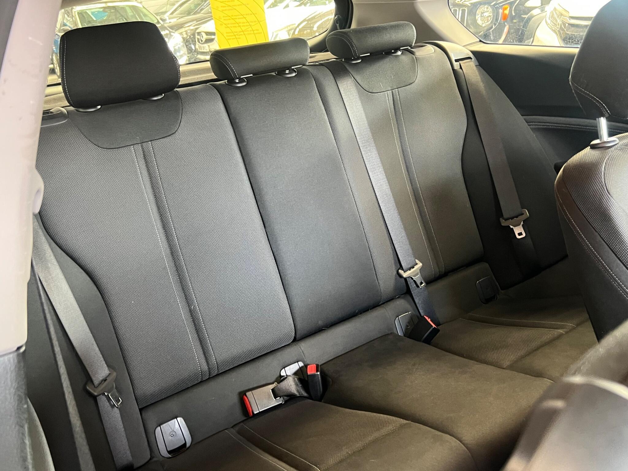 Vauxhall Astra - Image 20