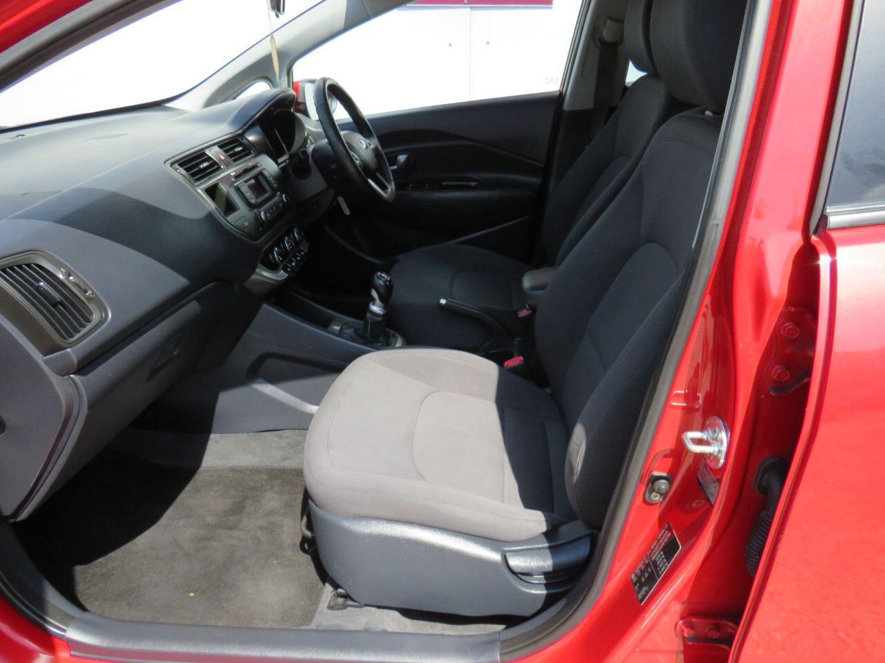 Kia Rio - Image 9