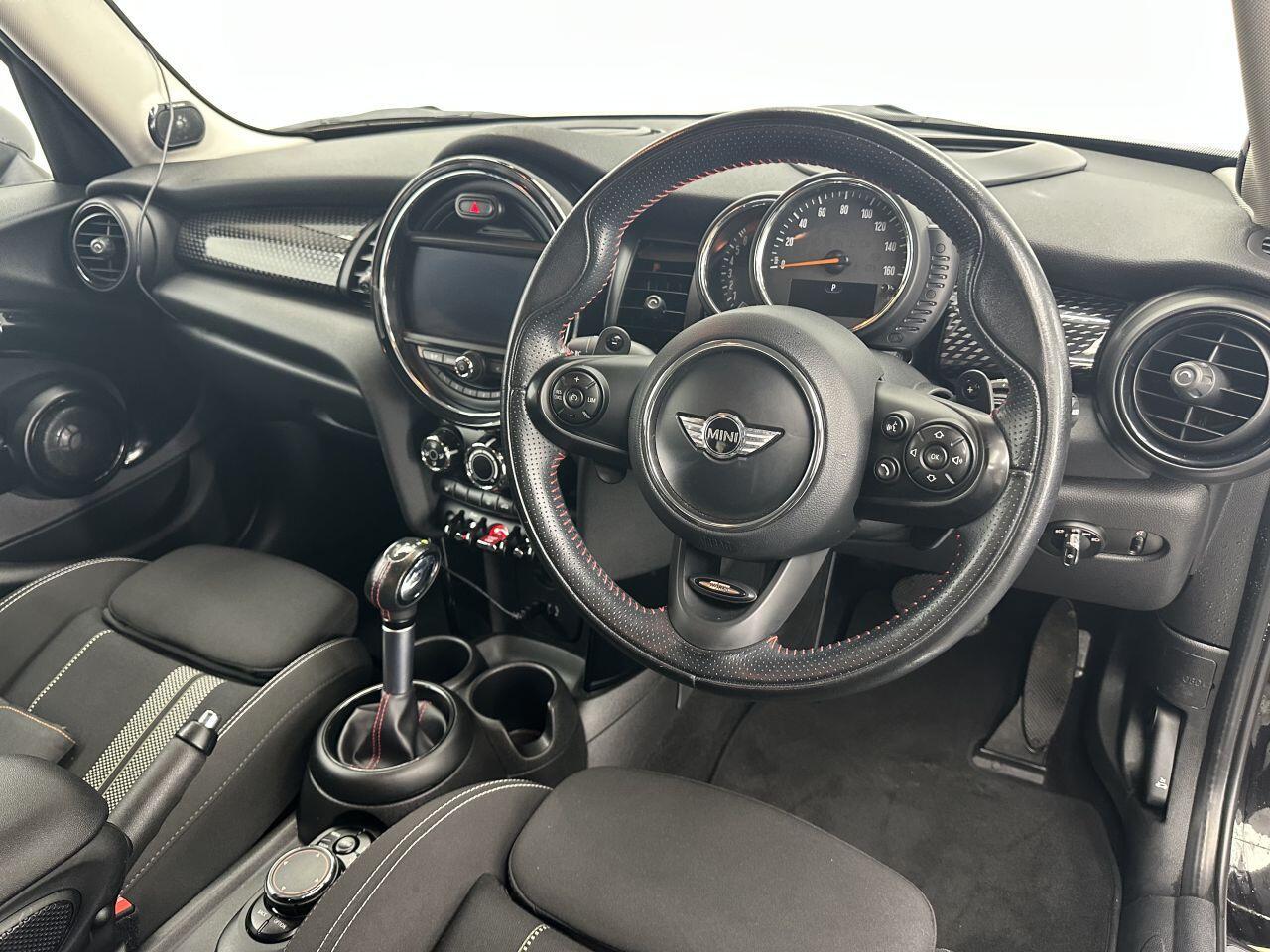 MINI Hatch - Image 23