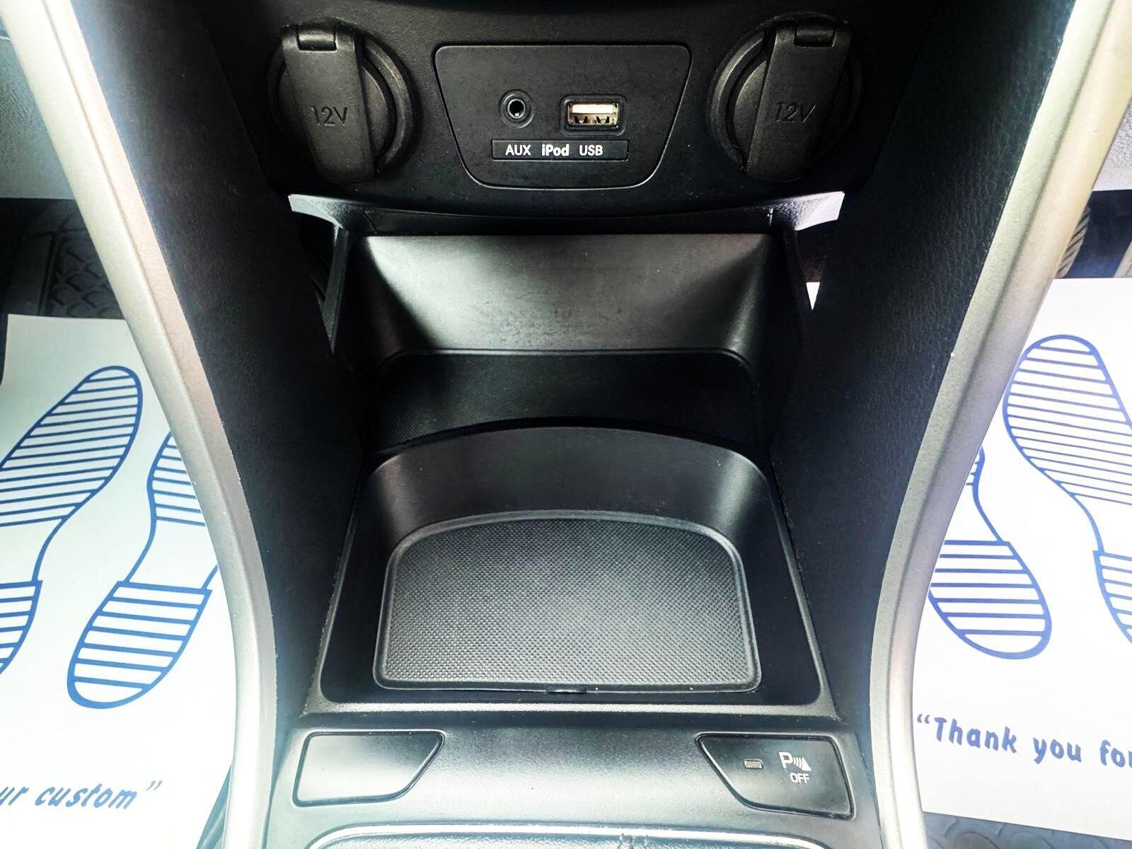 Hyundai i30 - Image 27