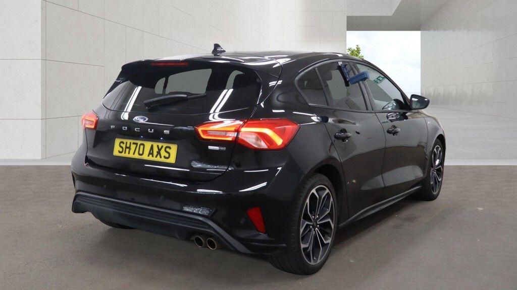 Ford Focus - Image 4