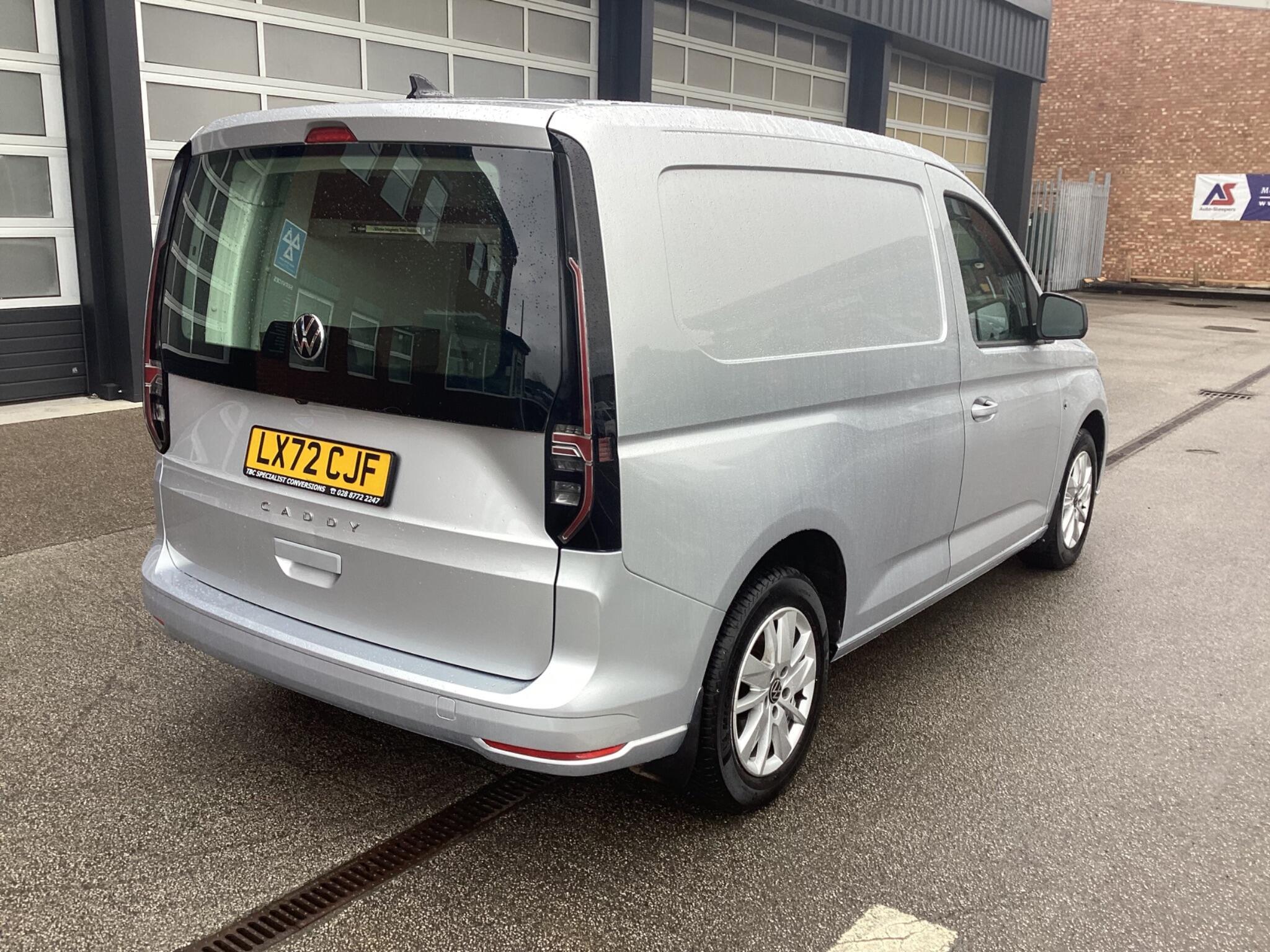 Volkswagen Caddy - Image 7