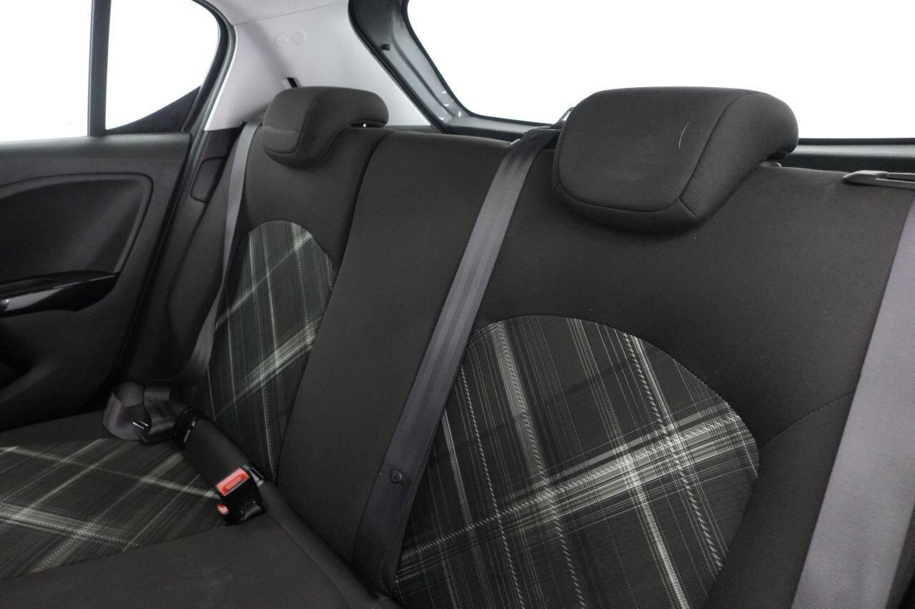 Vauxhall Corsa - Image 15