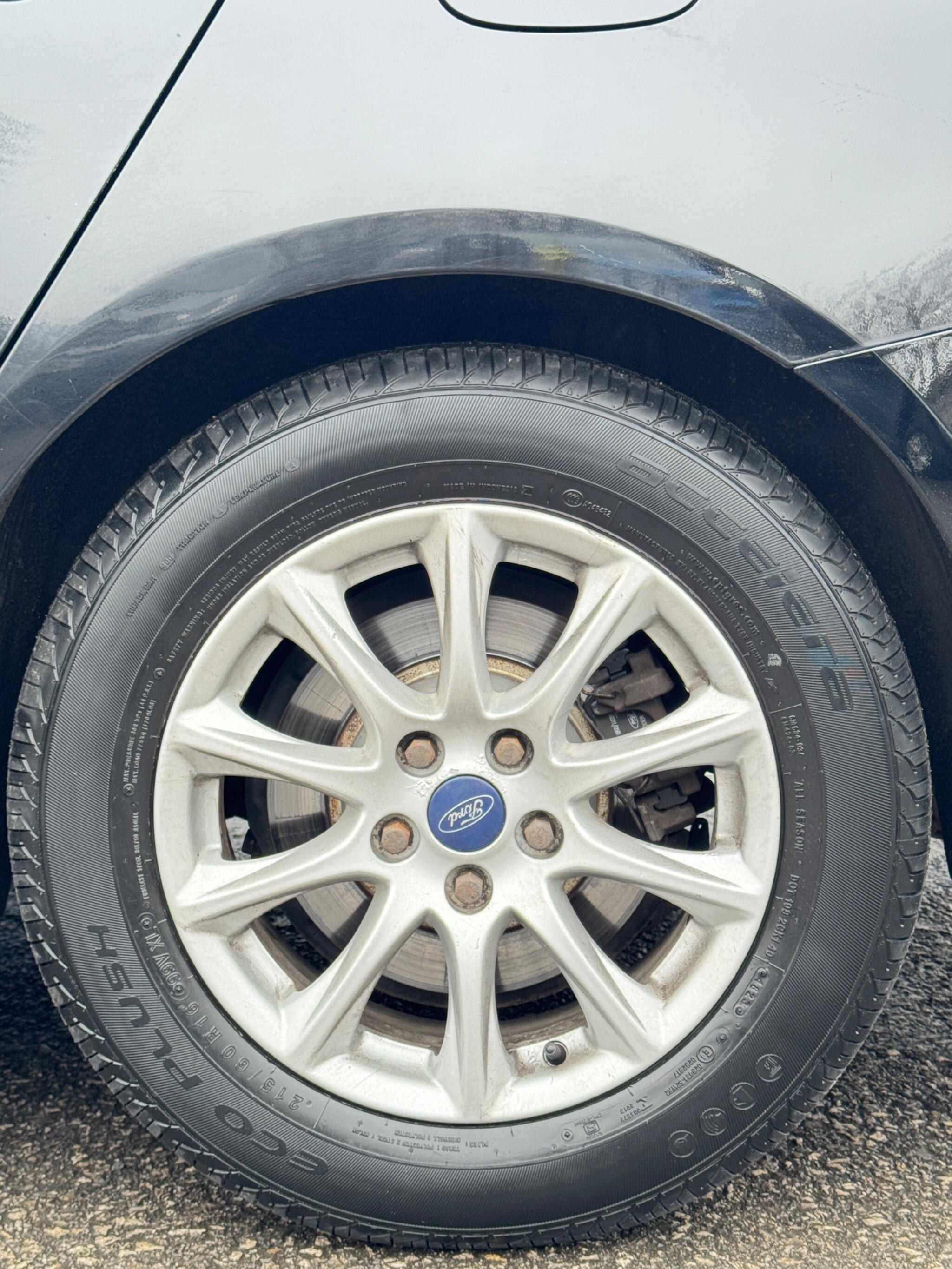 Ford Mondeo - Image 24