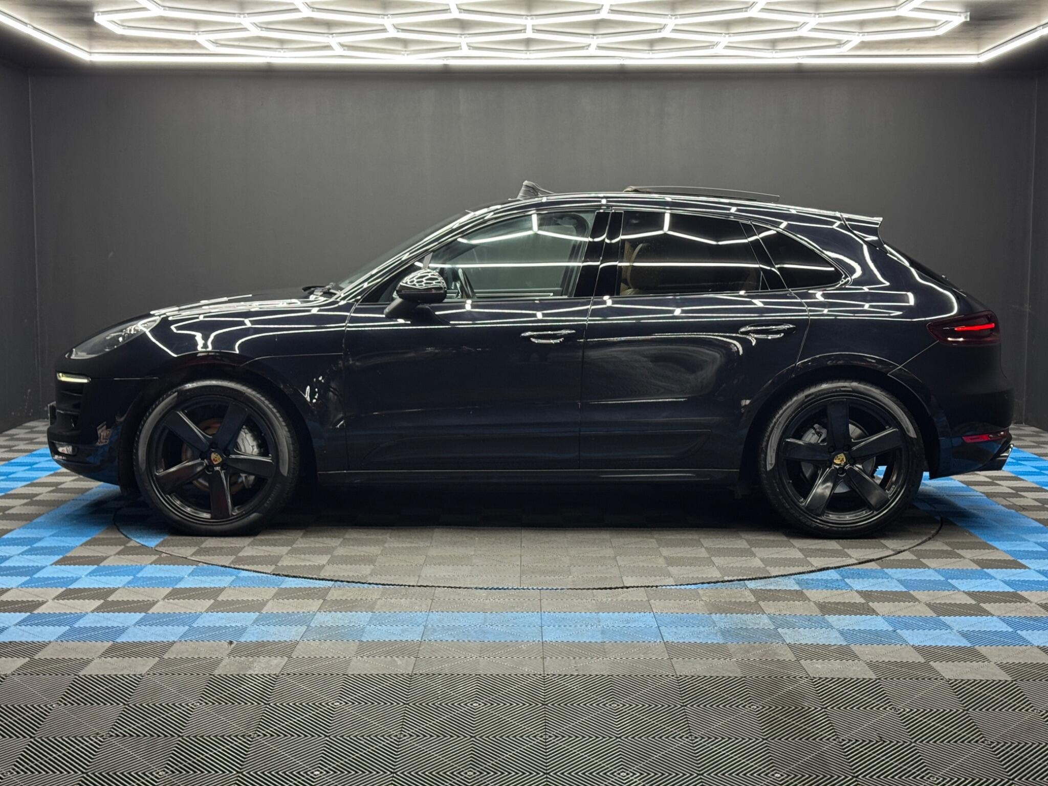 Porsche Macan - Image 6