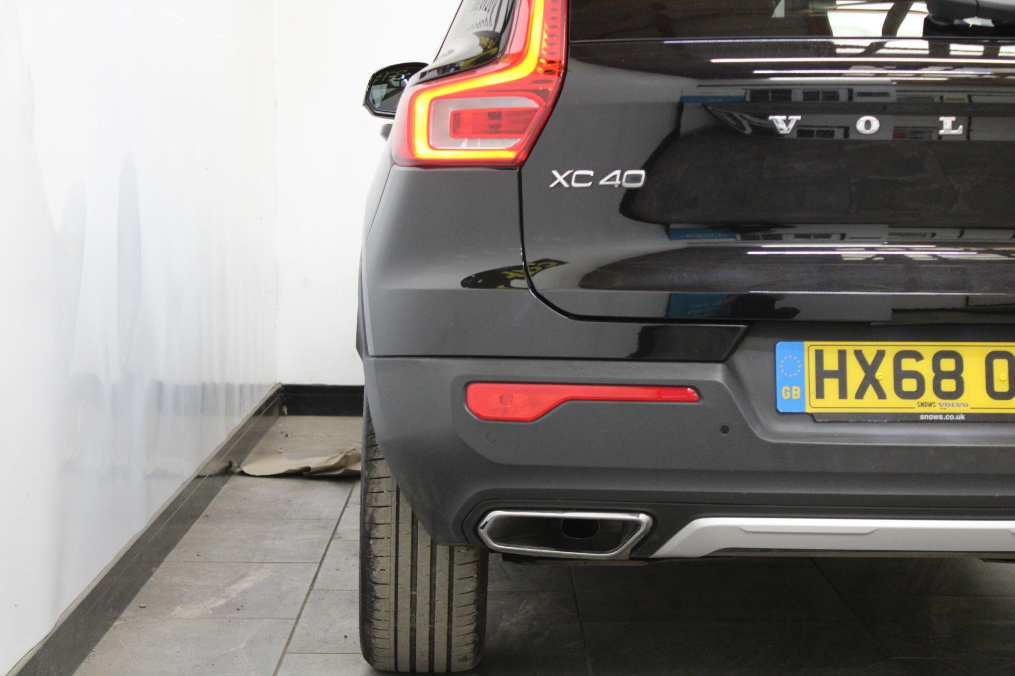 Volvo XC40 - Image 14