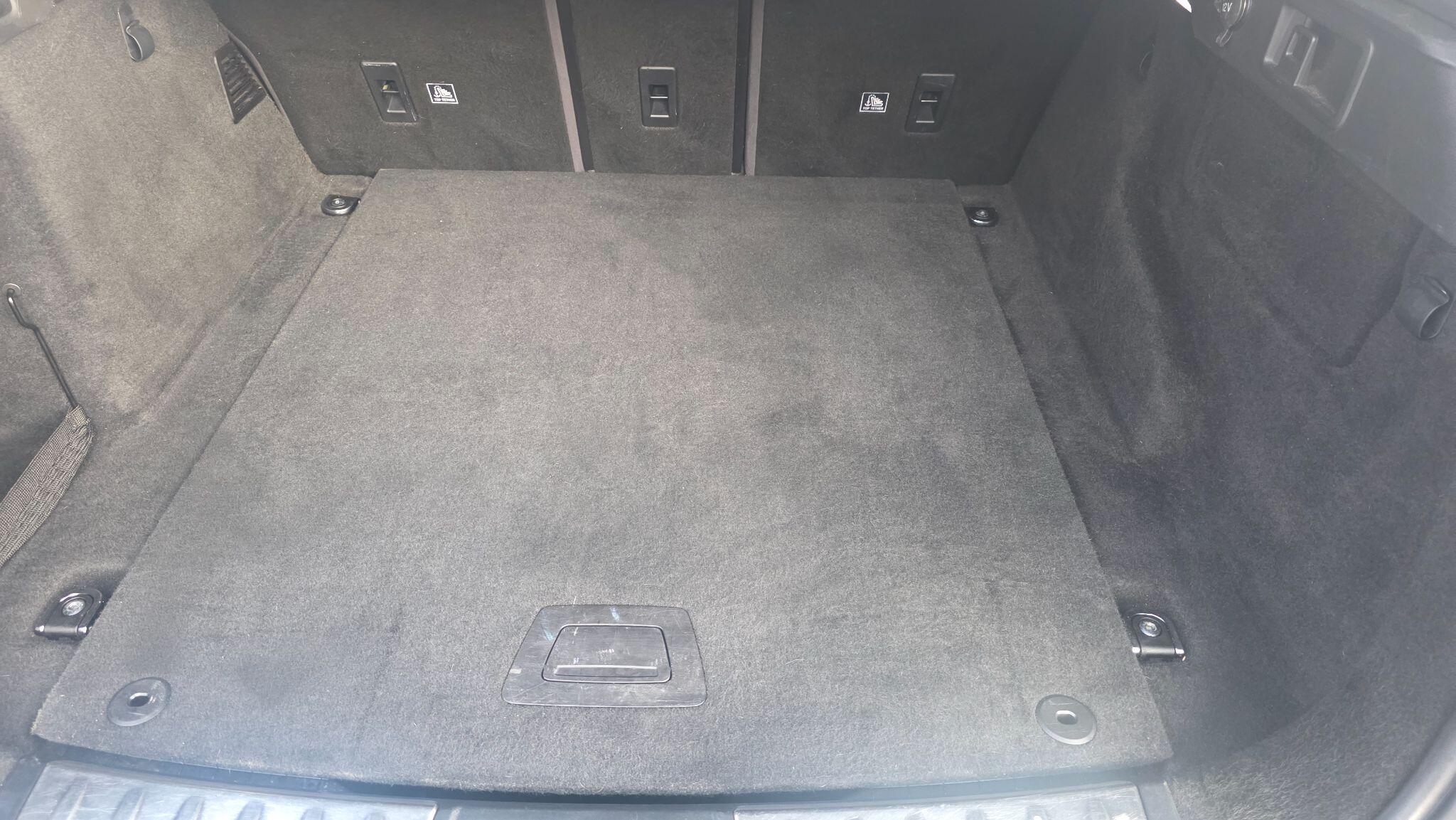 Jaguar F-Pace - Image 47