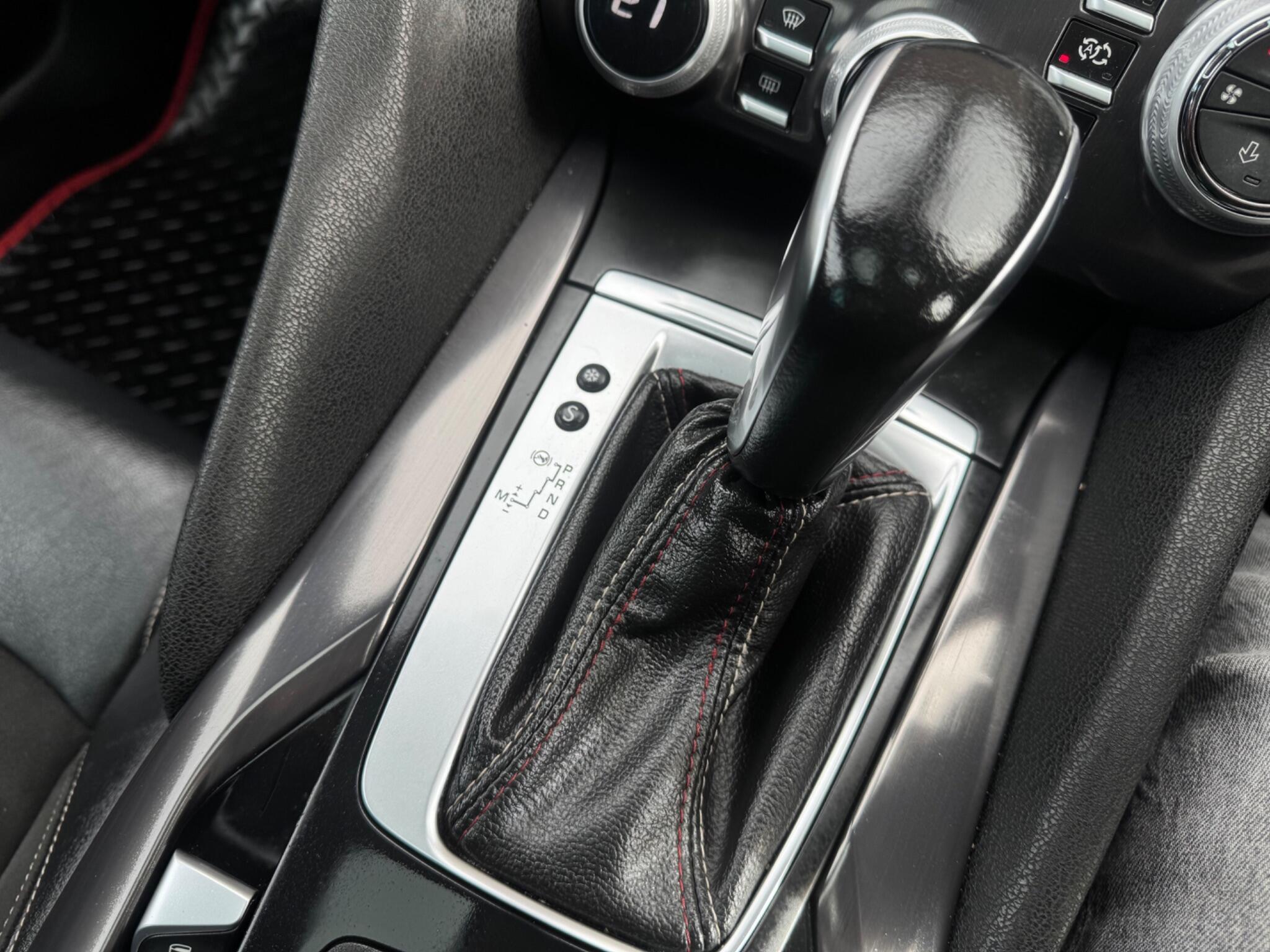 DS AUTOMOBILES DS 5 - Image 22