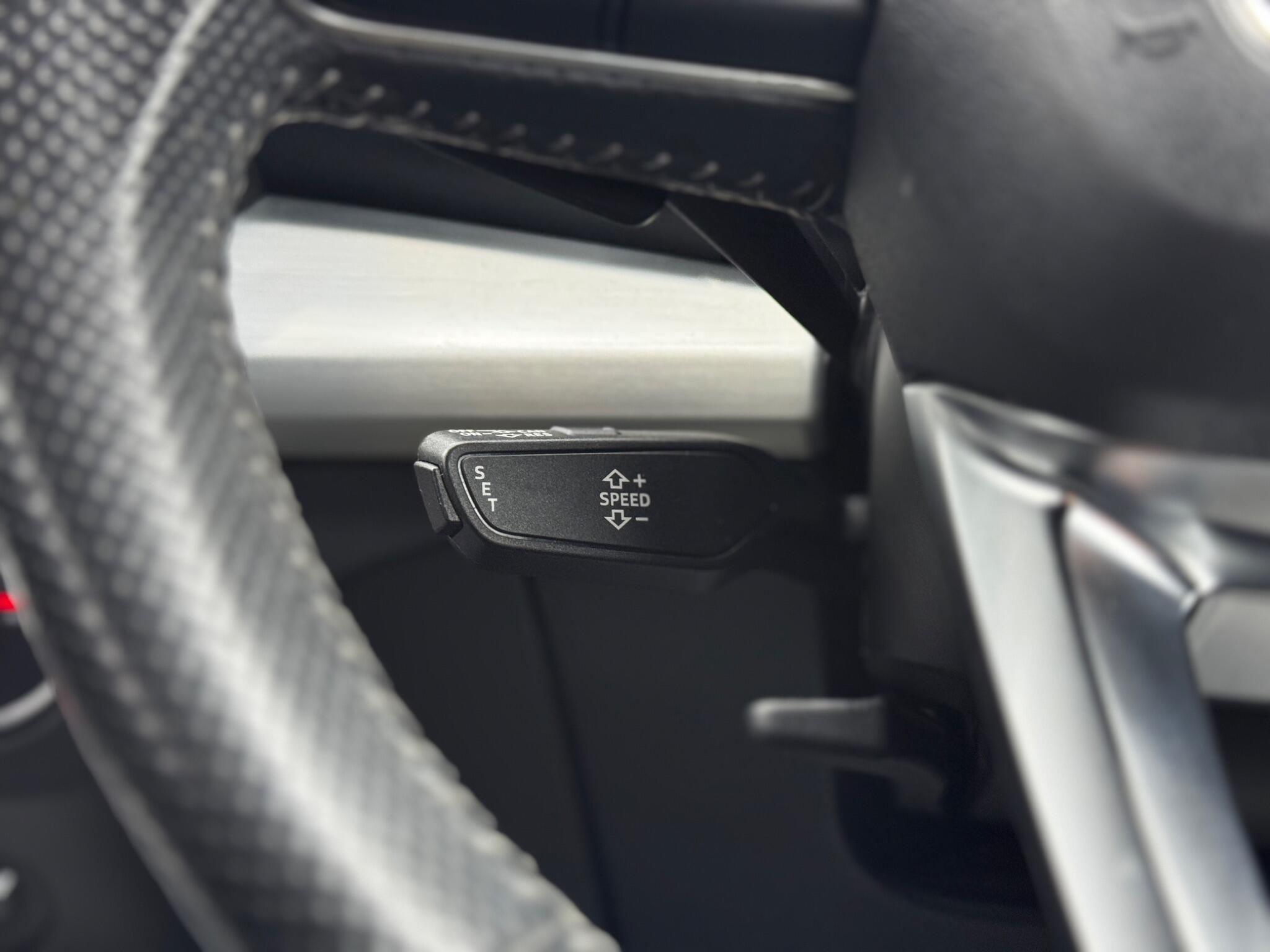 Audi Q5 - Image 22