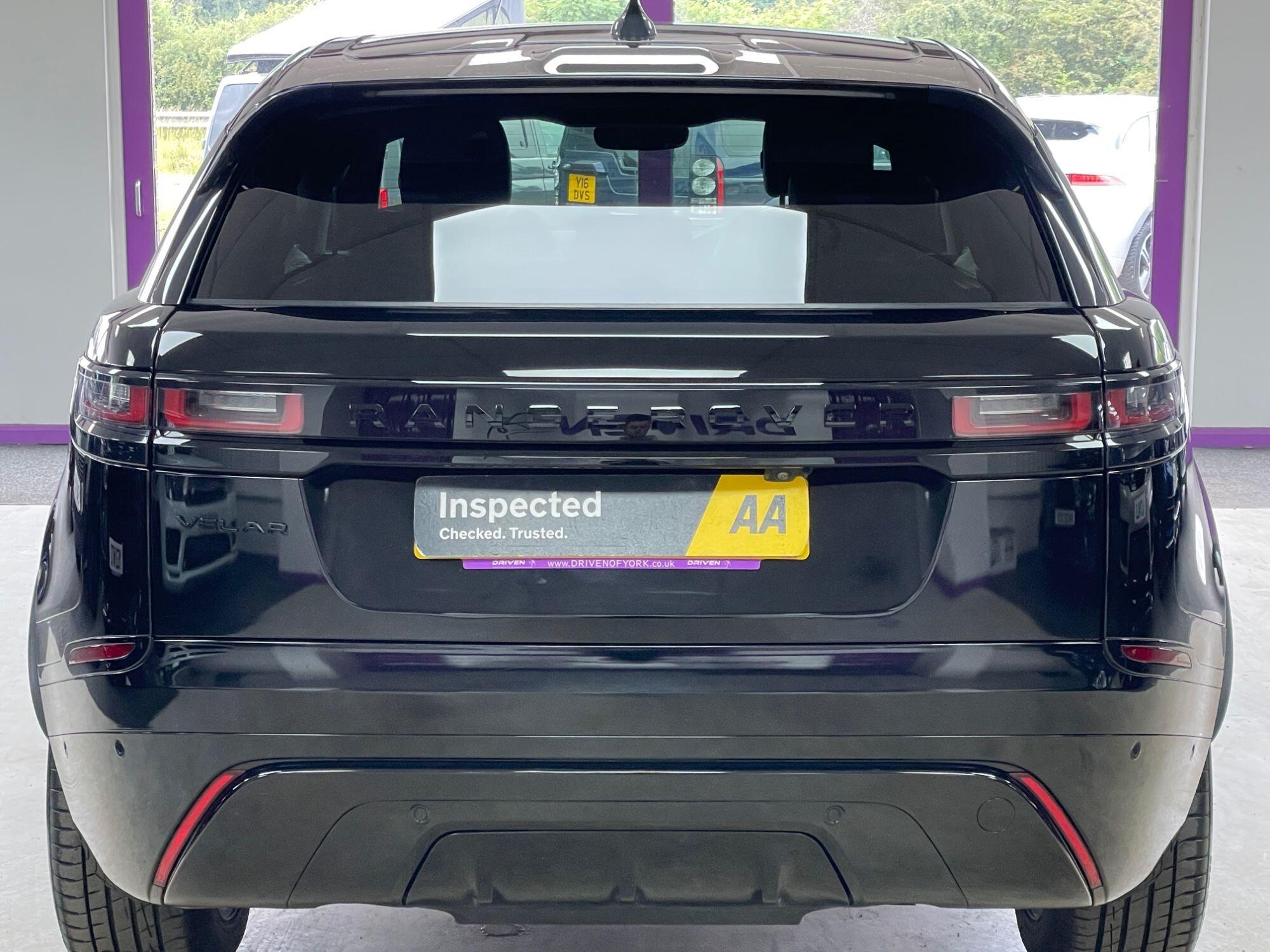 Land Rover Range Rover Velar - Image 10