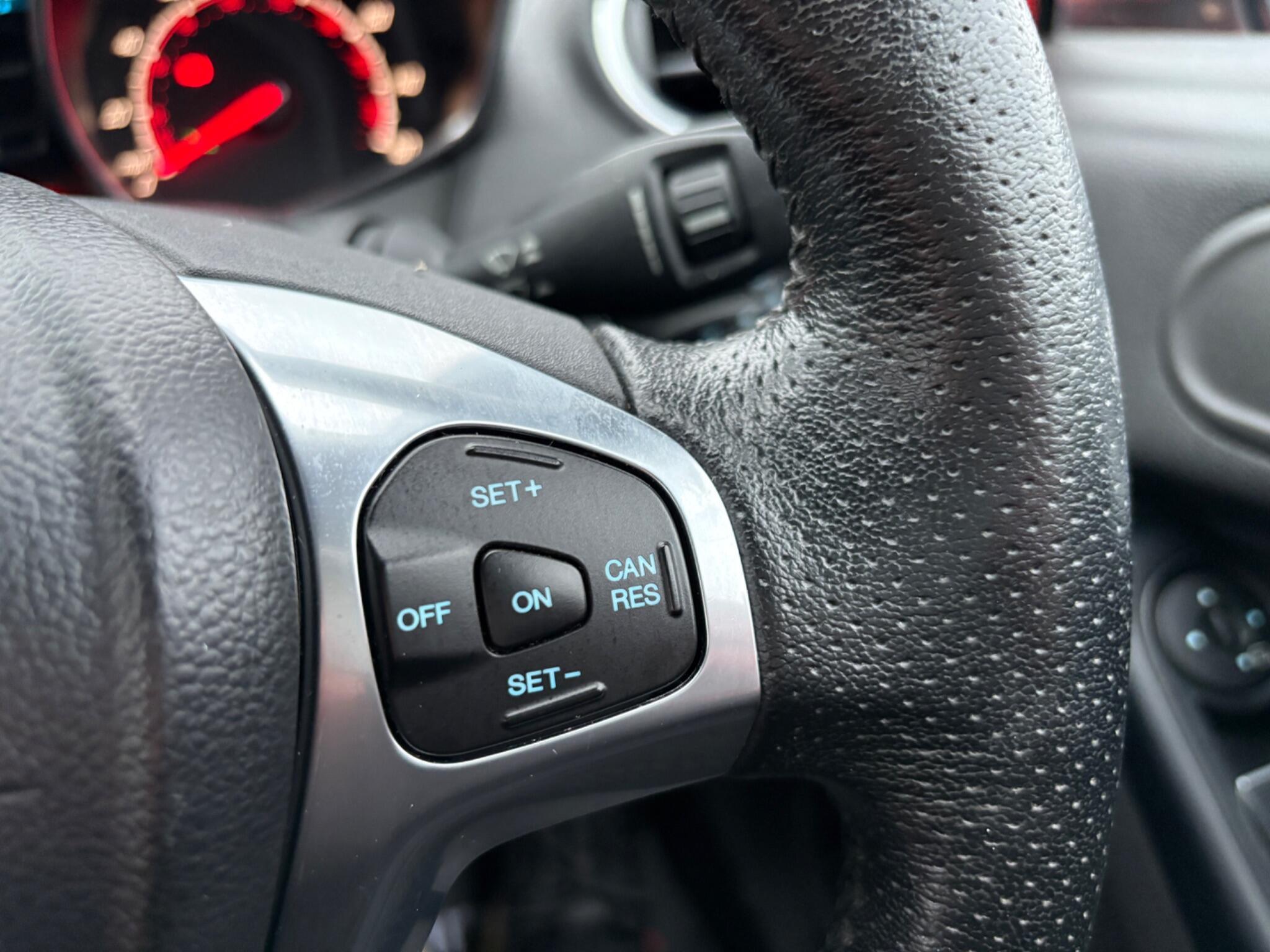 Ford Fiesta - Image 14