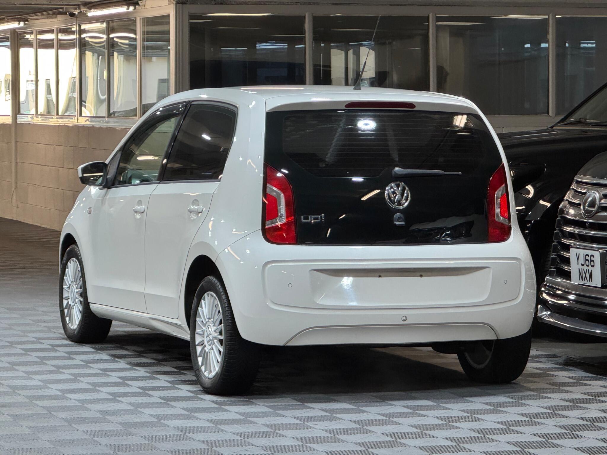 Volkswagen up! - Image 3