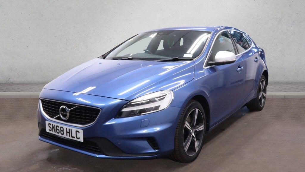 Volvo V40 - Image 5