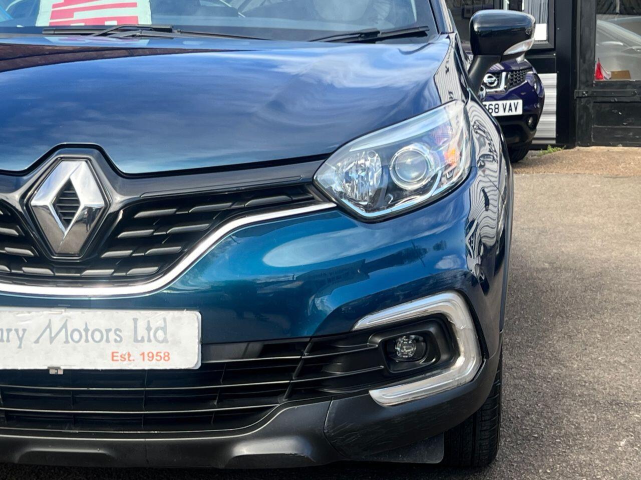 Renault Captur - Image 12