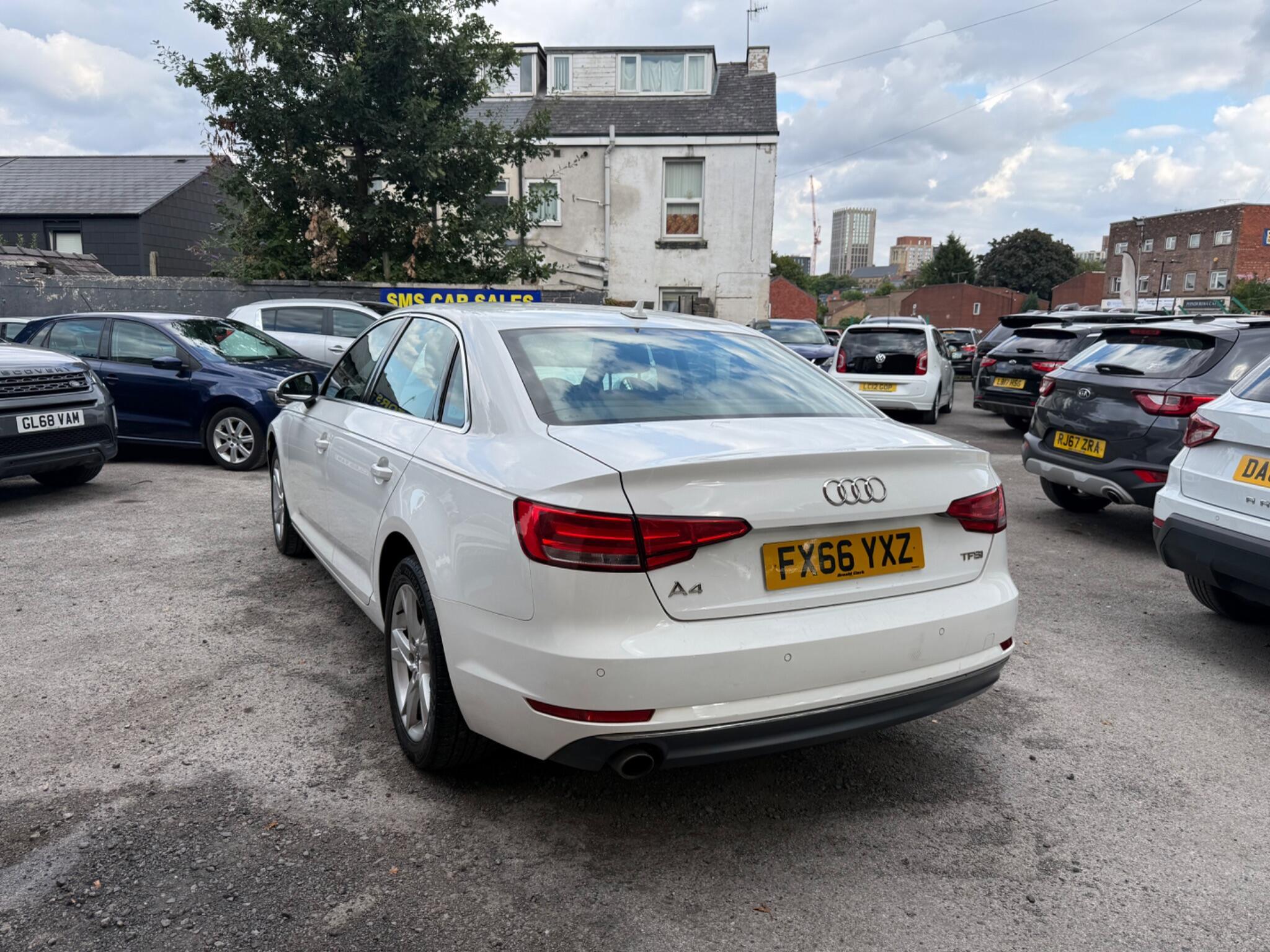 Audi A4 - Image 5
